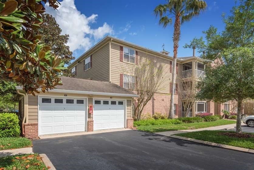 The Paddock Club Apartments Gainesville Swamp Rentals